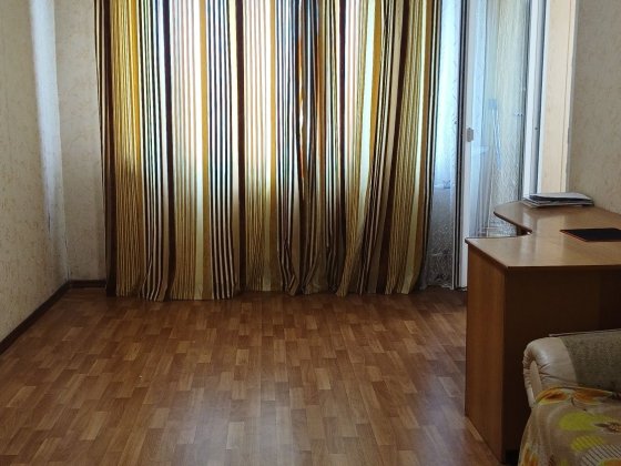 Аренда 3х комн квартира 7/9-эт дома у. Алмазна 43 рядом Ньютона Карачуны район Цен.-Городской! Кривой Рог