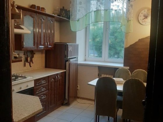 Здам в оренду 3-х кімнатну квартиру в центрі міста Полтава