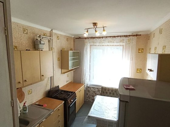 Трикімнатна квартира в районі Левади Полтава