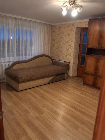 Оренда трьох кімнатної квартири Південно Захід - фото 1