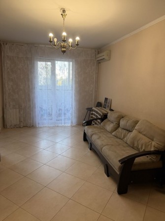 Довгострокова оренда  3-кім квартири , вул. Рональда Рейгана - фото 1