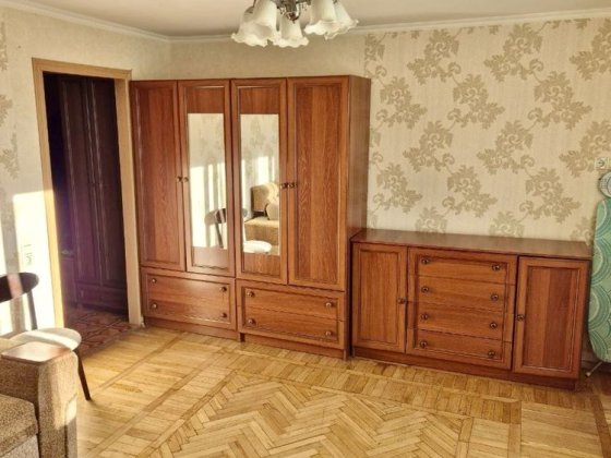 Оренда Затишна 1-кімнатна квартира біля м. Голосіївська Київ