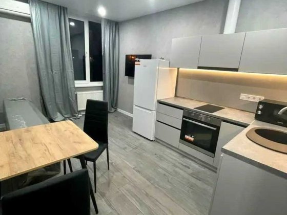Євродвокімнатна квартира на першому поверсі ЖК Комфорт Таун Київ