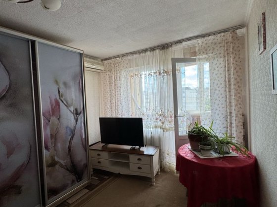 1-к квартира на Виноградарі (пр-т Свободи 28) Київ