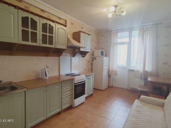 1 кімнатна Чавдар,м.Осокорки Киев