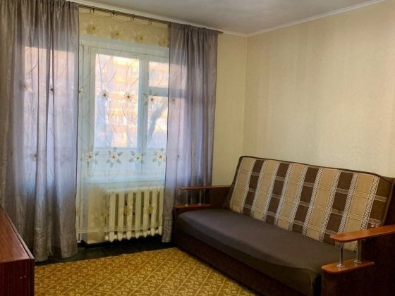 Сдам 3х комнатную квартиру на Победе-6 Дніпро
