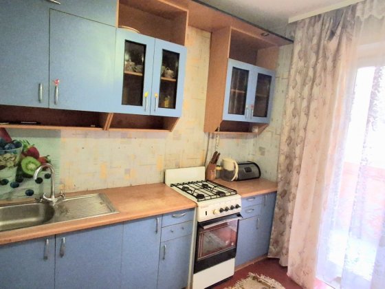 Здається 1но кімнатна квартира  в районі Епіцентра Чернигов