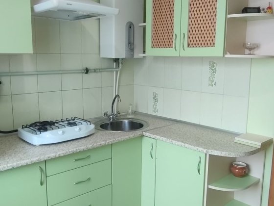 Здам 2к. Польова
