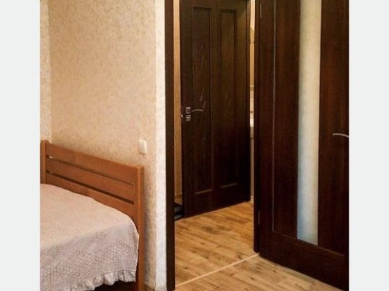 Сдам 1-ком  квартиру пр Б.Хмельницкого  и Титова  реальная Дніпро