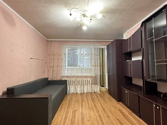 1к В.Слипака 44 ( Ермоловой )12 квартал, небольшое животное обсуждается Днепр