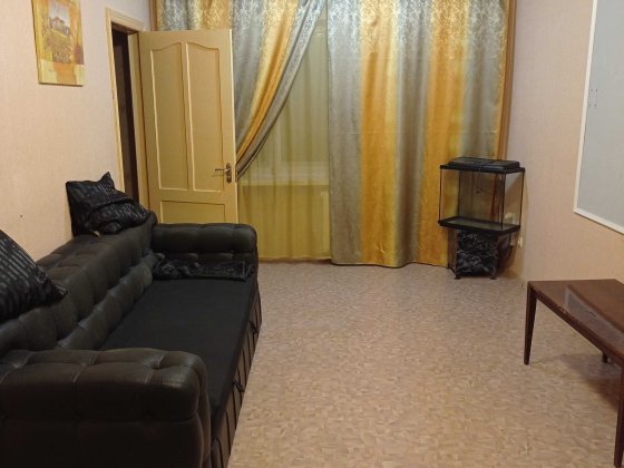 Здам 3-к. квартиру на 1-му поверсі з окремим входом або продам Вознес. Запорожье