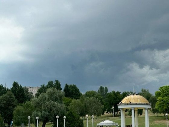 1 кімнатна квартира в центрі міста Запоріжжя Запорожье