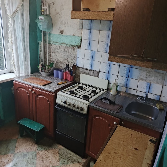 В центре города ул. Гончаренко 27 сдам 2-ух комнатрую квартиру - фото 1