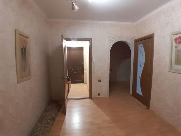 Здається в оренду 3-к квартира на 9-й Слобідській - фото 1