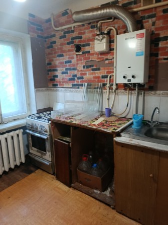 Сдаю 2к/кв ул.Мореходная,1/5, мебель,бытовая техника 3000 - фото 1