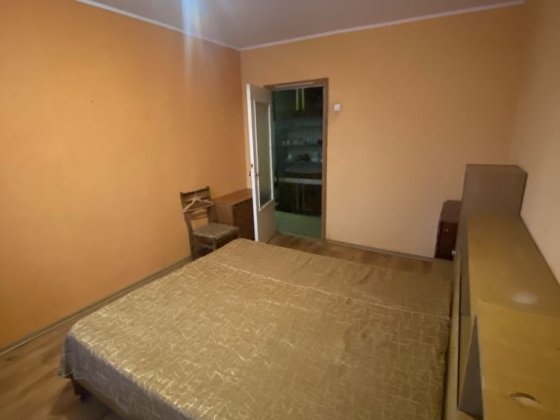 Здається 3х кім. квартира в Комунар. районі Запорожье