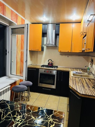 здам в оренду 2к квартиру, вул. Республіканська - фото 1
