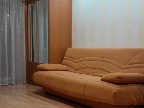 Здається 2-х кімнатна квартира на Космосі Запорожье