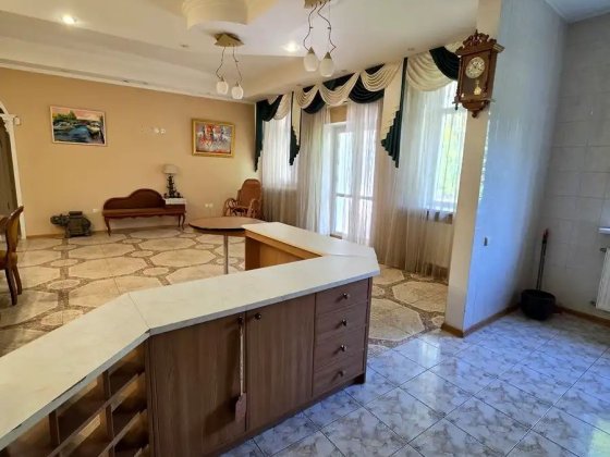 Оренда простора 4 кімнатна квартира Николаев