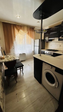 Сдам 2 к.кв-ру на Космосе по ул.Чумаченка 1/9 - фото 1