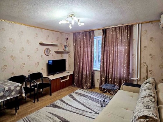 Сдам в аренду 4-к квартиру по ул. Дарницкая / пр. Слобожанский Днепр