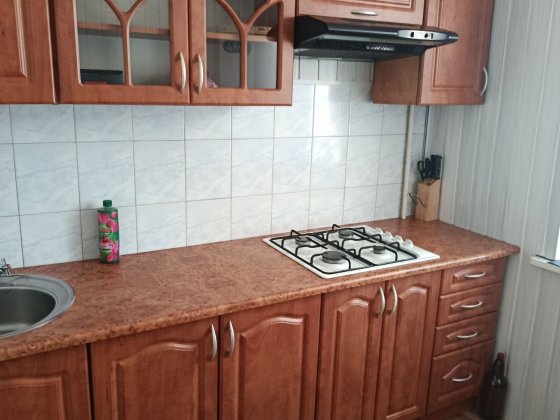 Сдам двухкомнатную квартиру на Космосе Запорожье