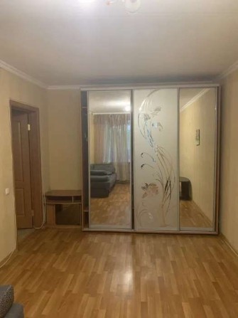 Сдам 1 кв 602мр. Юбилейный, ТРК Украина 7500 гр. - фото 1