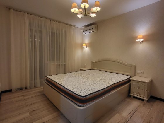 Аренда для семьи  3 комнатной квартиры в Хортицком районе Запоріжжя