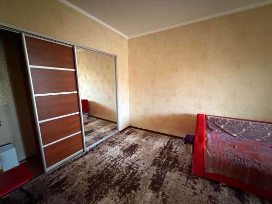 Оренда 1-кімнатної квартири, вул. Водограйна, Коммунарський район