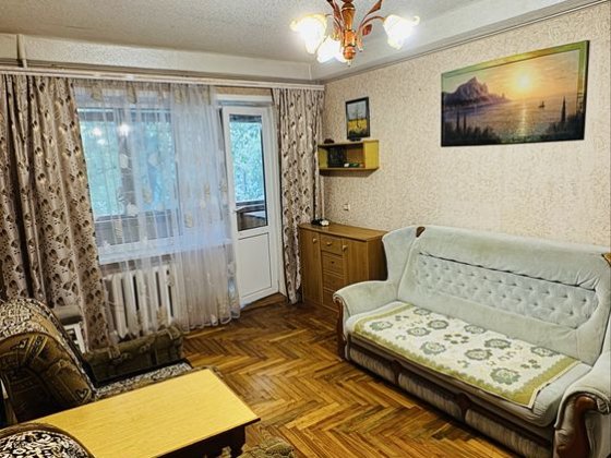 Сдам 3 к кв-ру ул.Космическая 2/5 Запорожье