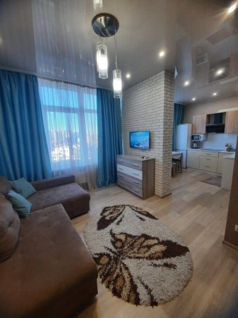 Сдам 1-к квартиру в ЖК " 27 Жемчужина"/ Каманина. Длительно - фото 1