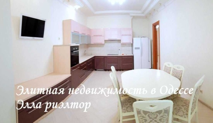 просторная 4х ком квартира в доме от ЗАРС, Ктрпичный переулок, низкий этаж - фото 1