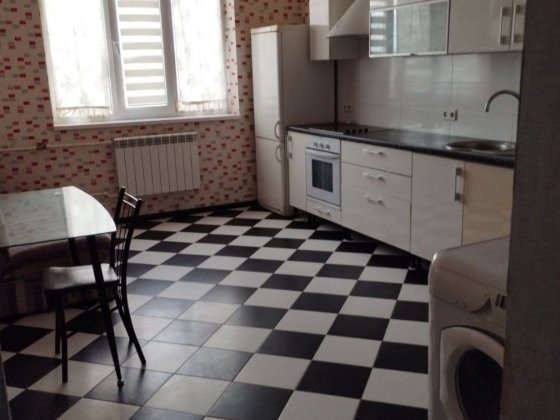 Аренда 3 ком.кв. в новострое!