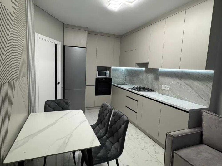 Оренда 1-кімнатної квартири 47 м² — перша здача, Кульпарківська 190, 700 $ - фото 1