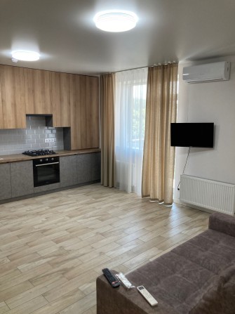 Оренда 1  квартири Петропавлівська Борщагівка 300 м до Окружної - фото 1