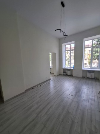 Продаж 2-кімн квартири Дніпро, проспект Яворницького - фото 1