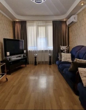 Продаеться  3 кімн. Проспект Івасюка 53, метро Оболонь. - фото 1