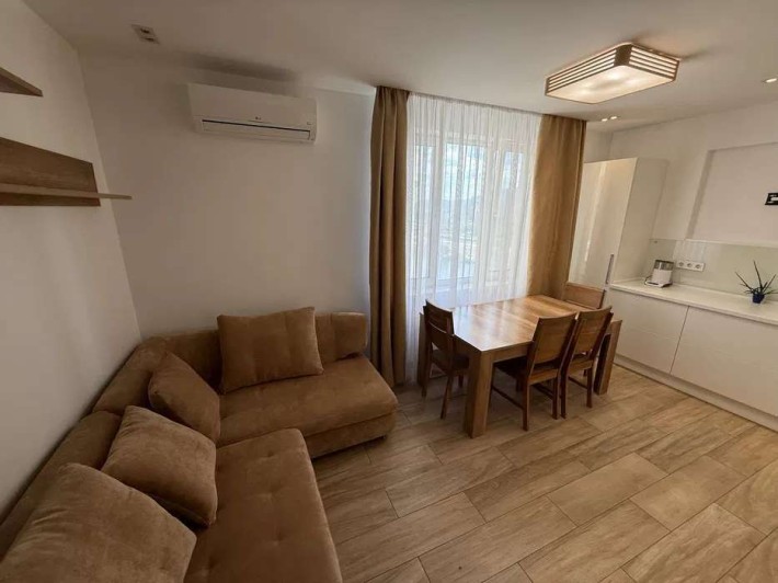 Продаж 2-к квартири вул. Юрія Шумського 3г - фото 1