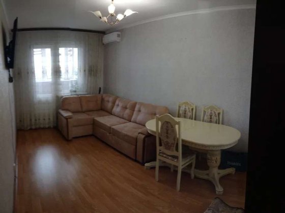Продаж 3-к квартири вул. Академіка Заболотного 100 Київ