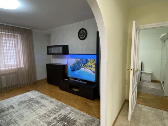 Довгострокова оренда двухкімнатноі квартири