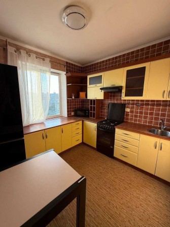 Оренда двокімнатної квартири вул. Вербицького, 14В, метро Харківська - 5 хвилин. Газ. - фото 1