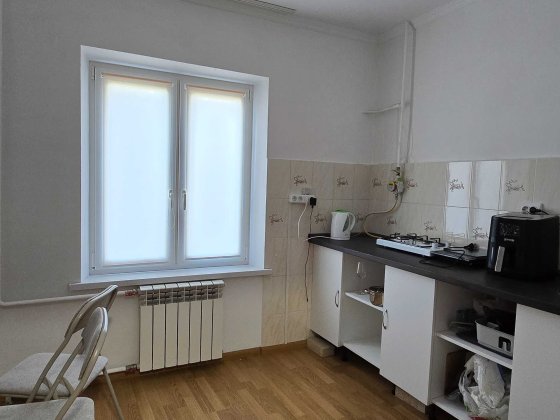 1 квартира Ревуцького 35 Київ