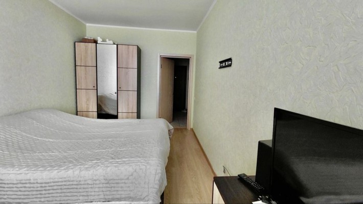 Аренда 1-й квартиры,ЖК Status Grad ,Завальная 10г,м. Осокорки - фото 1