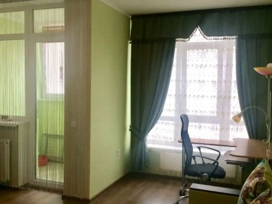 Здається чудова квартира на позняках  вул, пчілки 7 Київ