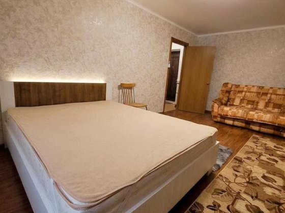 Ташкентська 33, оренда 1-к квартири, метро Вирлиця, Бориспільська 5 хв