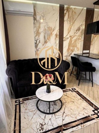 Видова 1-кімнатна квартира-студія з окремою спальнею у ЖК Podil Plaza  Residence - фото 1