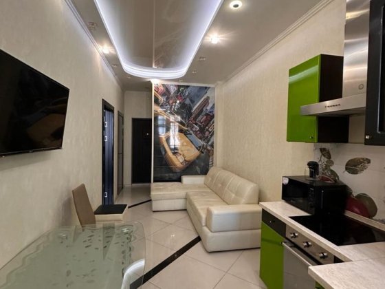 Центр Метро Університет 40м2  10 поверх ЖК Елегант Жилянська 118