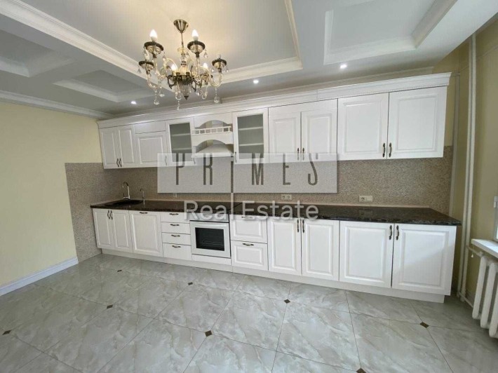 Оренда 4-кімнатної квартири 160 м² Центр, вул. Олександра Кониського - фото 1