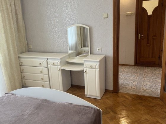 Оренда 3 кімнатної квартири 80м² Соломії Крушельницької 3-А, метро Позняки 10хв.