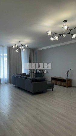 Оренда квартири 222 м2 під офіс Тургенівська 46/11 - фото 1